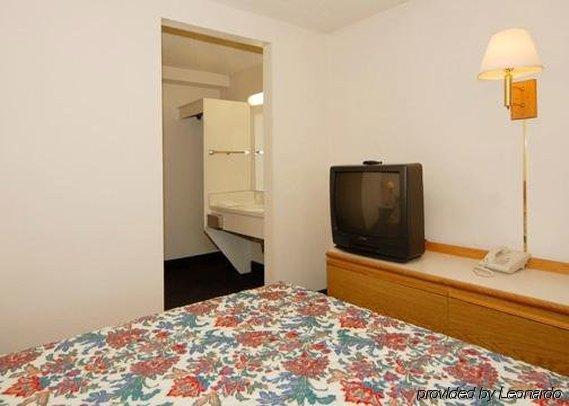 Motel 6 Pendleton, Or - West Екстер'єр фото